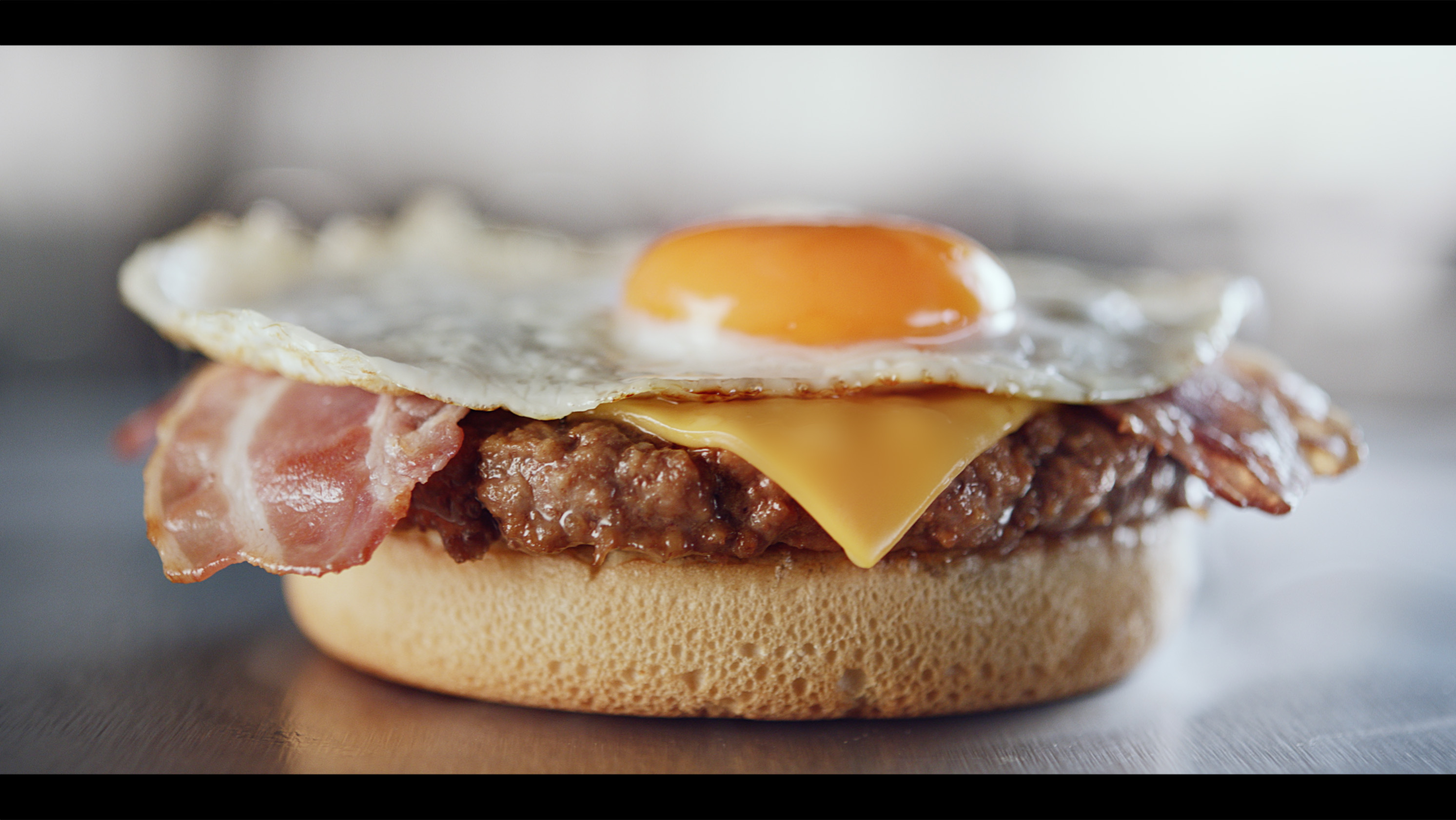 McDonald's | McRoyal Bacon & Egg